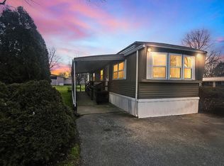 114 Starview Blvd, Mount Wolf, PA 17347