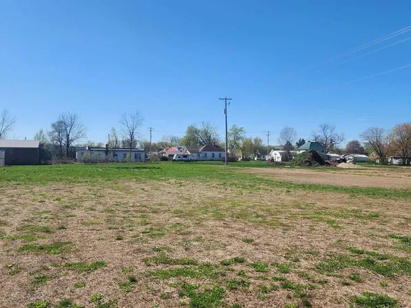 314 East Pine Street, Prairie Du Chien, WI 53581