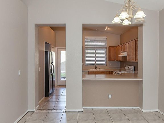 5th image of 3567 W Steinbeck Ct