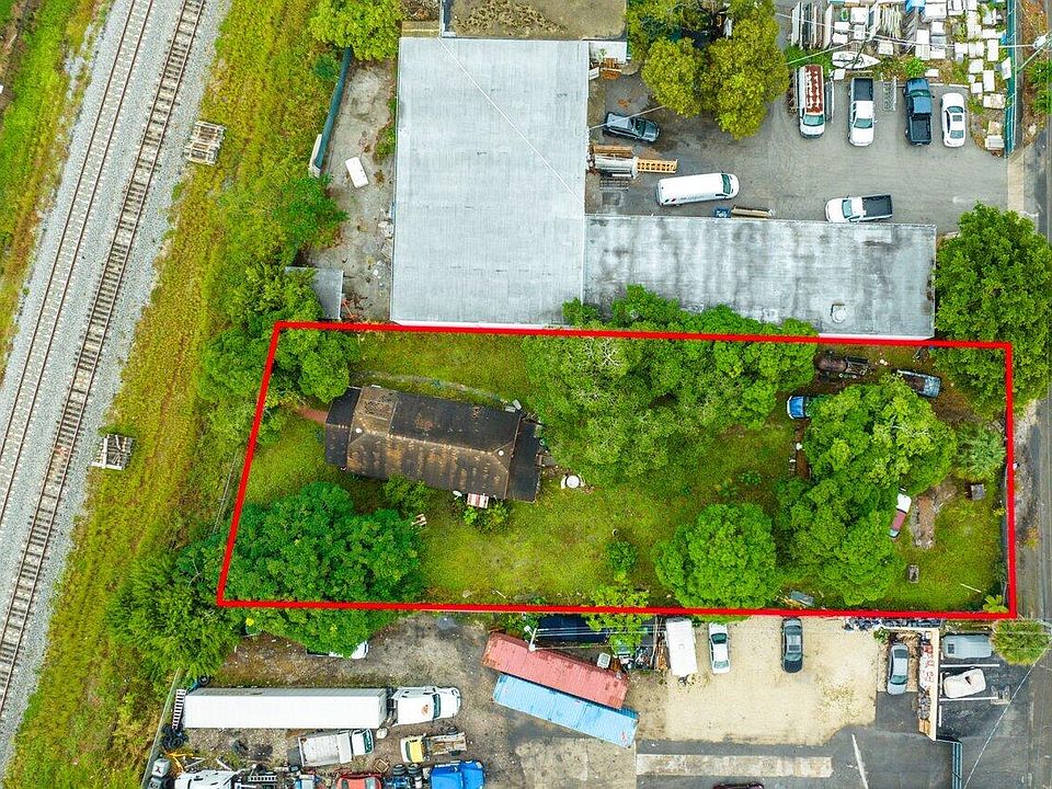 1st image of 237 SE 1st Terrace