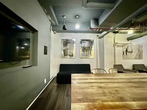 1080 Amsterdam Avenue image 21 of 29