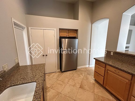 5th image of 3820 W Tonopah Dr