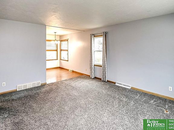 4th image of 7610 Richmond Dr