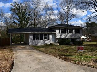 6714 Vesta Brook Dr, Morrow, GA 30260