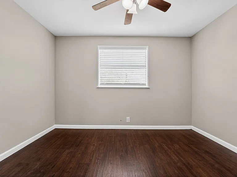 20600 Bonanza St #3 — Photo 17
