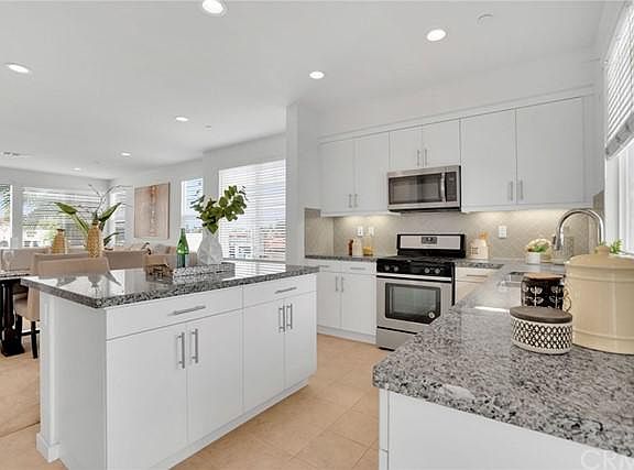 4th image of 11401 Garvey Ave Unit A