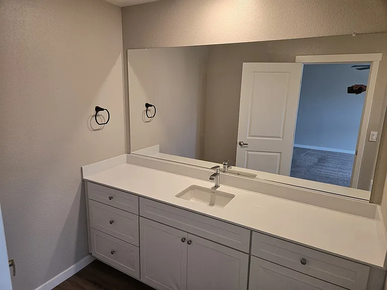 4066 Southampton St — Photo 11