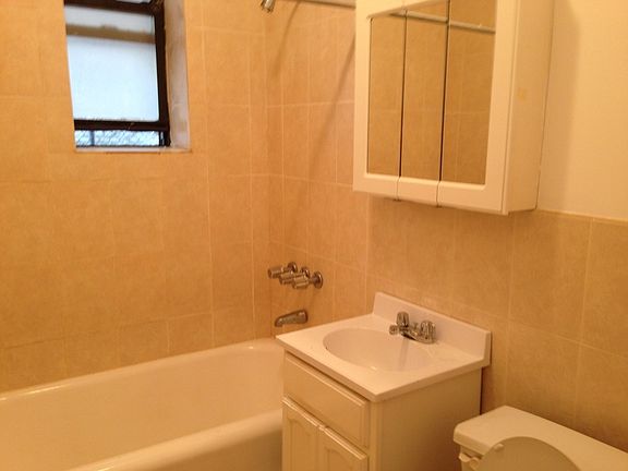 4th image of 436 New York Ave APT A3