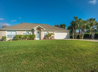 411 Kendall Ave, Sebastian, FL 32958