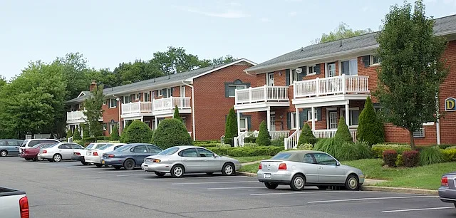 Fairfield Gardens At Port Jefferson — Photo 12