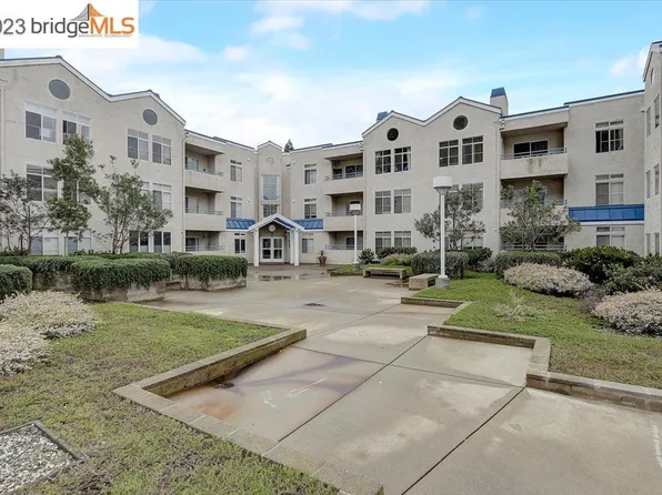 535 Pierce St APT 2303, Albany, CA 94706