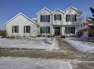3408 Lakeshore Dr, Champaign, IL