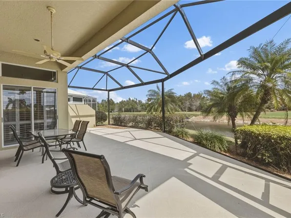 19427 Silver Oak DR, ESTERO, FL 33967