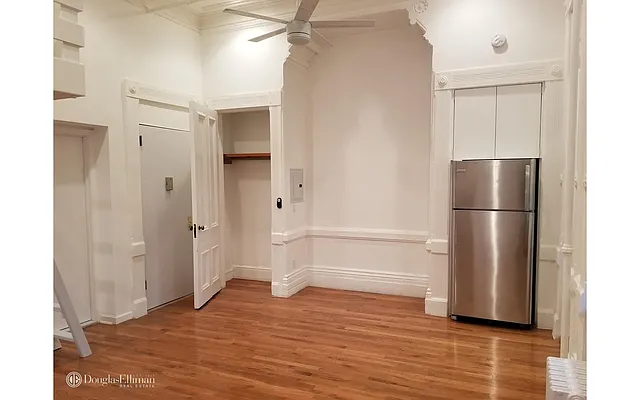 Rented by Douglas Elliman | media 11