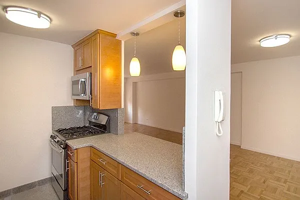 Rented by GoodRock Realty | media 22