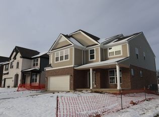 2905 Sky Crossing Dr, Beavercreek, OH 45434