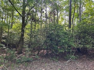 17 Custom House Rd, Greenbackville, VA 23356