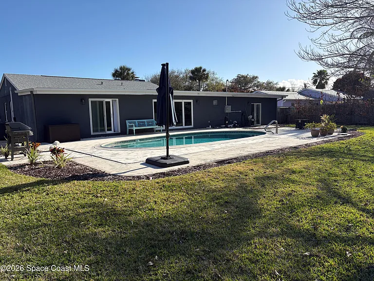 430 Michigan Ave — Photo 23