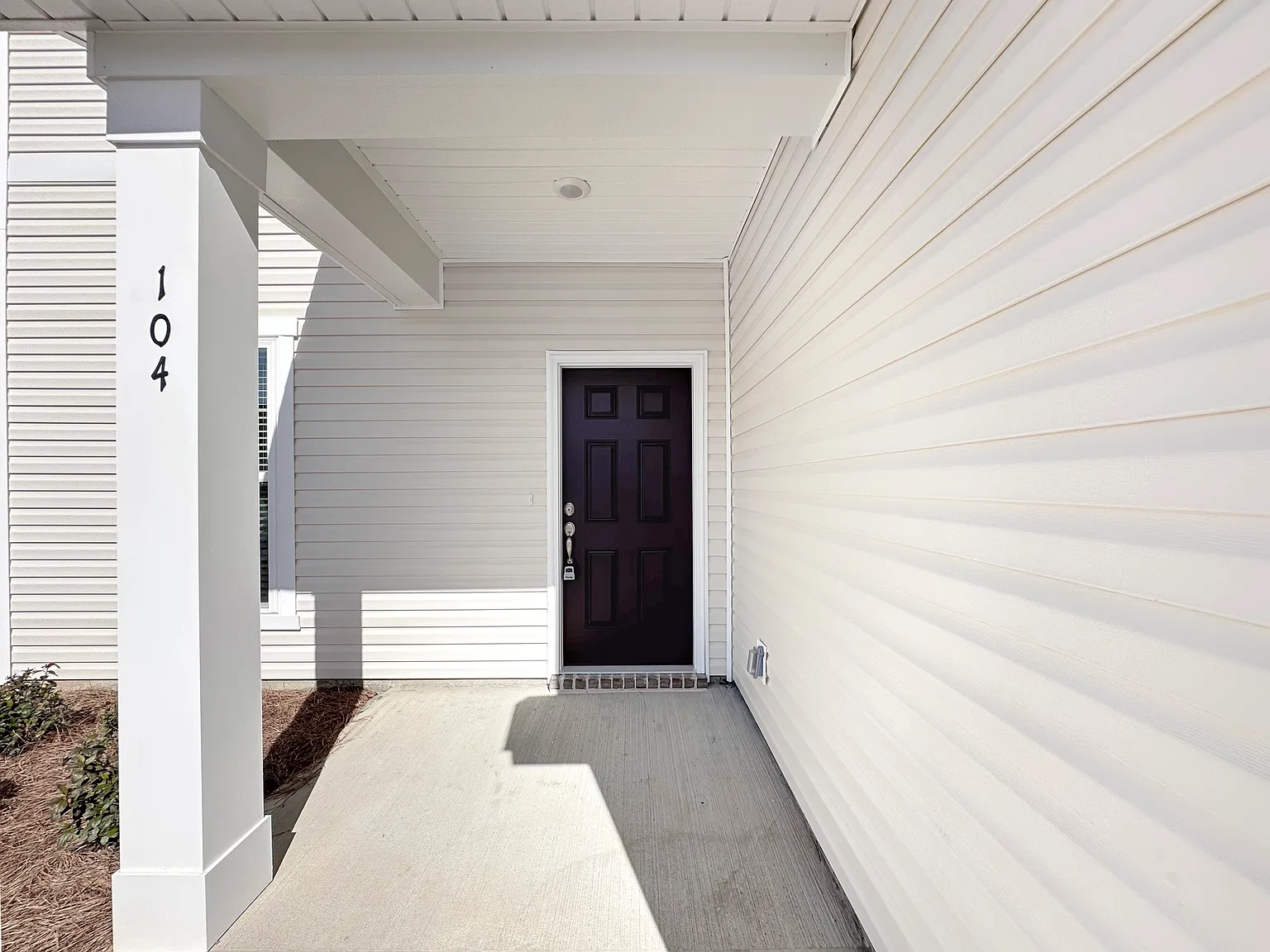 5 bed, 2956 sqft, $2,600 — Photo 2