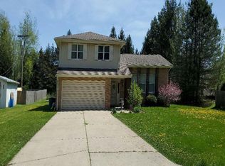 2949 Lorraine St, Marlette, MI 48453