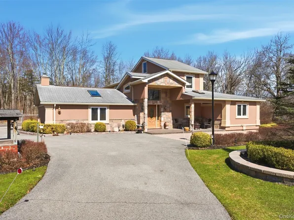 801 Albany Post Rd, Gardiner, NY 12528