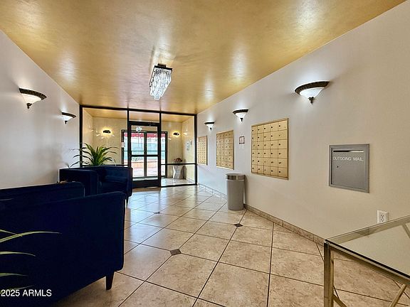 4th image of 7930 E CAMELBACK Road #709
