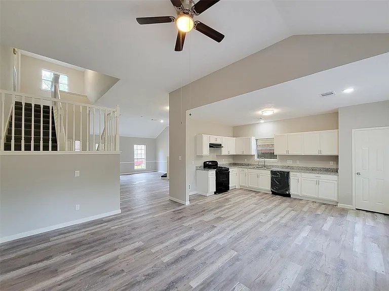 13522 Ryanwood Dr — Photo 16