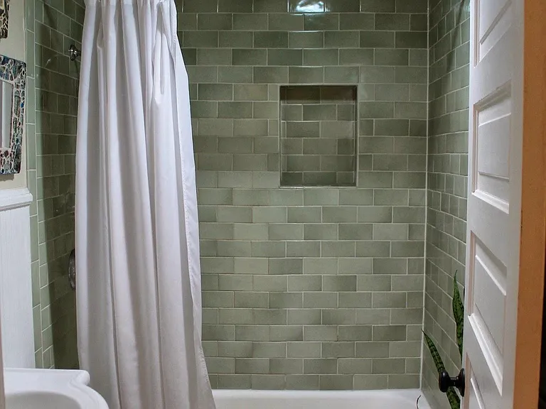915 W Markham Ave — Photo 9