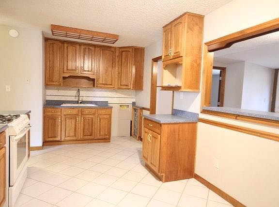 3rd image of 9887 Marino Dr