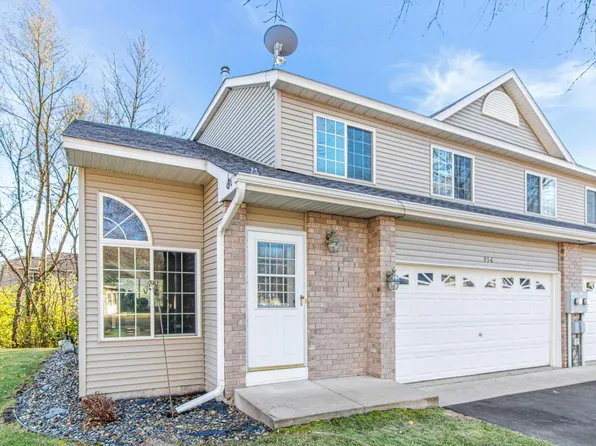 956 108th Ave NW, Coon Rapids, MN 55433