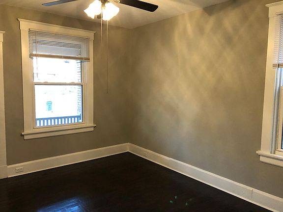 3rd image of 2427 Robertson Ave #1