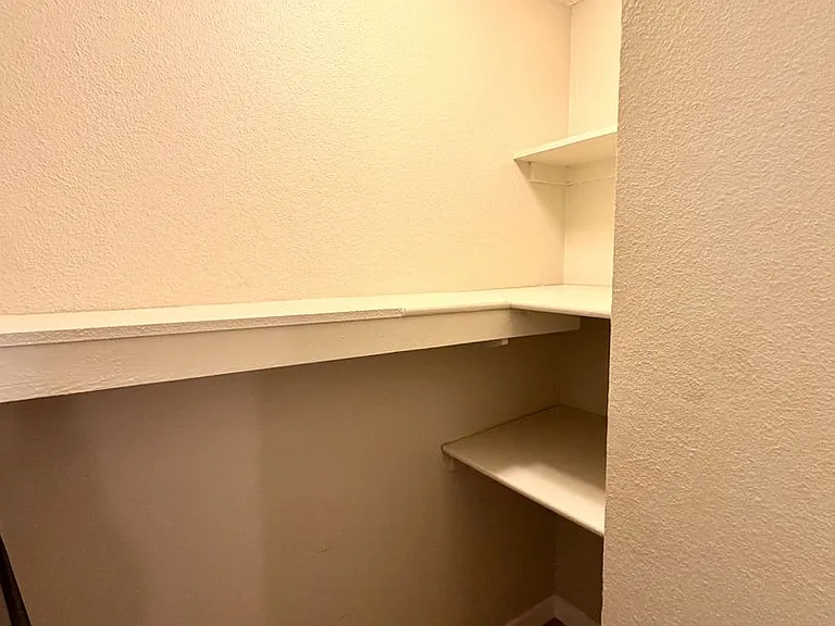 American Lake Townhomes — Photo 12