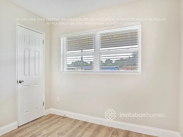4039 Gay Nell Ct — Photo 19