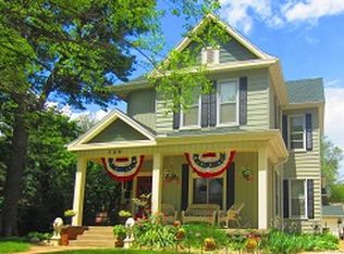 709 Park Ave, Pekin, IL 61554