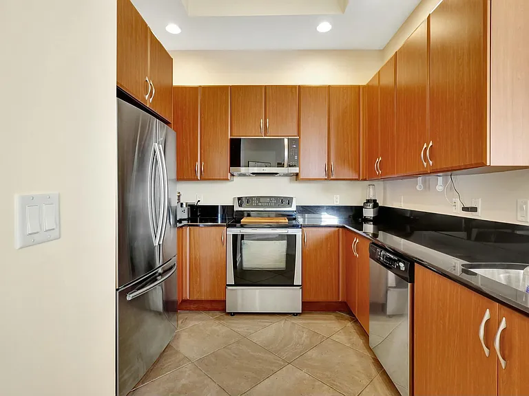 701 S Olive Ave #1504 — Photo 17