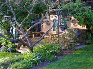 13028 25th Ave NE, Seattle, WA 98125