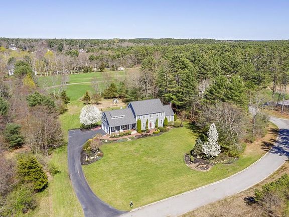 5th image of 6 Trout Brook Trl