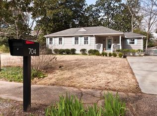 704 Medlock Rd, Decatur, GA 30033
