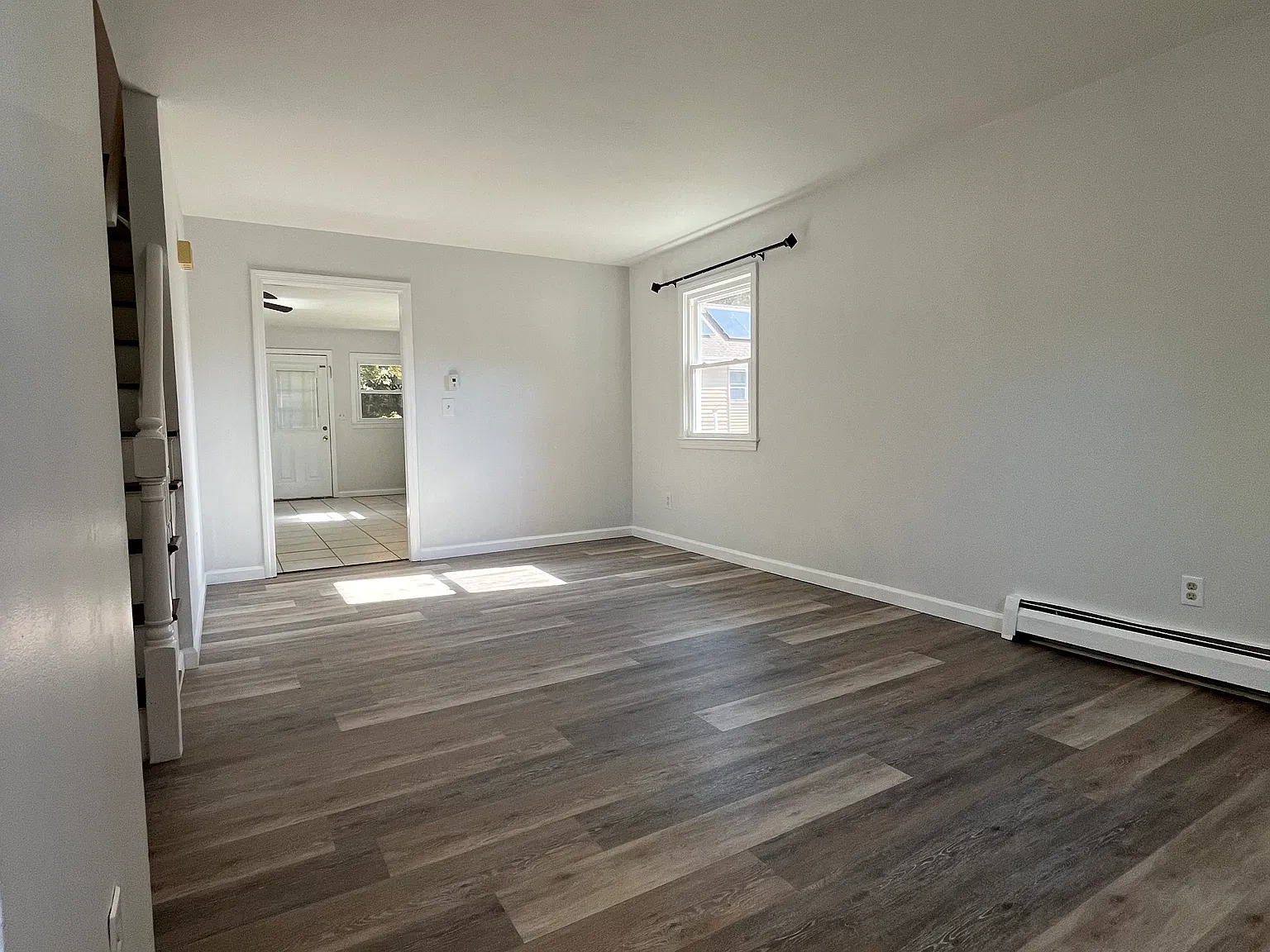 3 bed, 1.5 bath, 1125 sqft, $2,100 — Photo 1