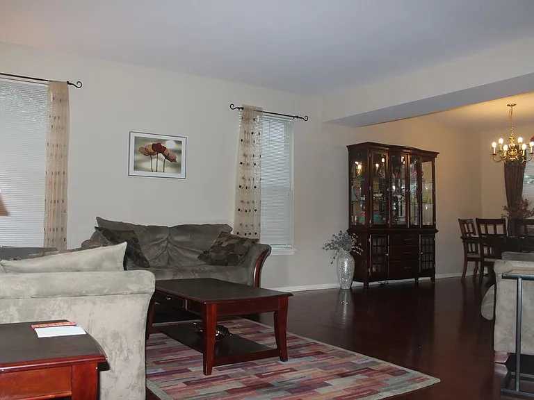 1101 Andover Dr — Photo 3