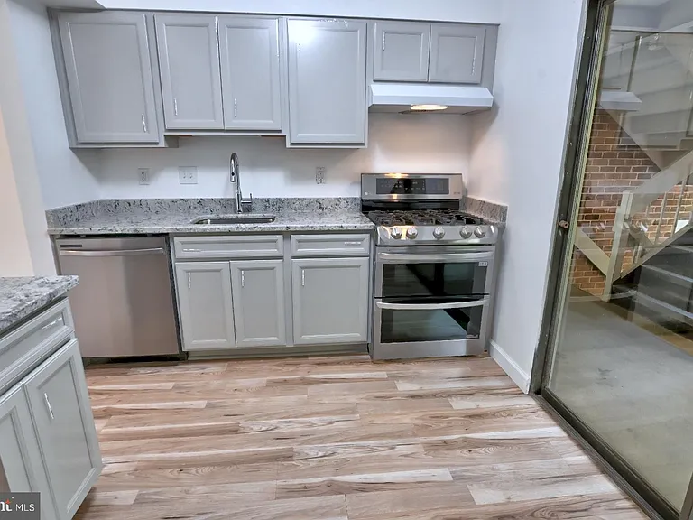 1580 Moorings Dr #11B — Photo 28