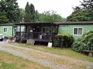 511 N Oak St, Burlington, WA 98233