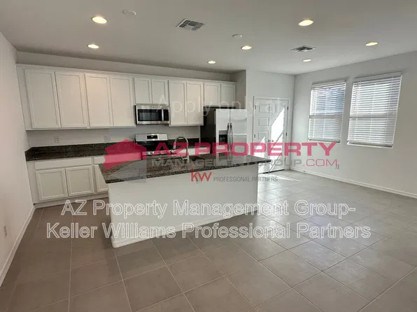14139 W Buckskin Trl, Surprise, AZ 85387