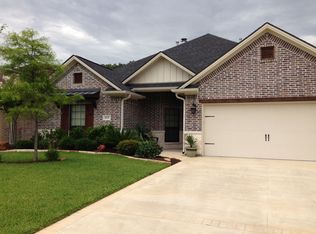 4279 Hollow Stone Dr, College Station, TX 77845