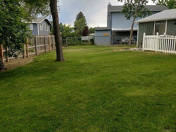 2nd image of 719 Sage Pl