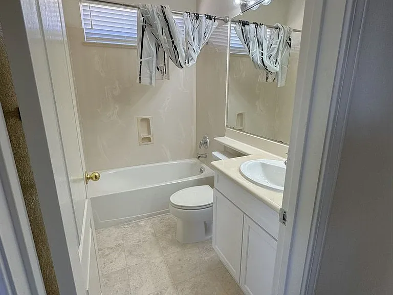 31 Cymbidium Cir — Photo 20