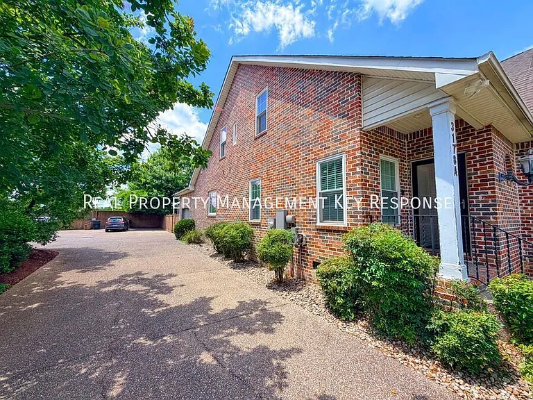 3178A Parthenon Ave — Photo 2