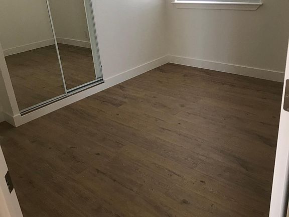 4th image of 6797 Baine Ave