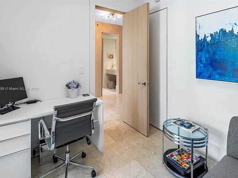 2122 Fisher Island Dr #2122 — Photo 35