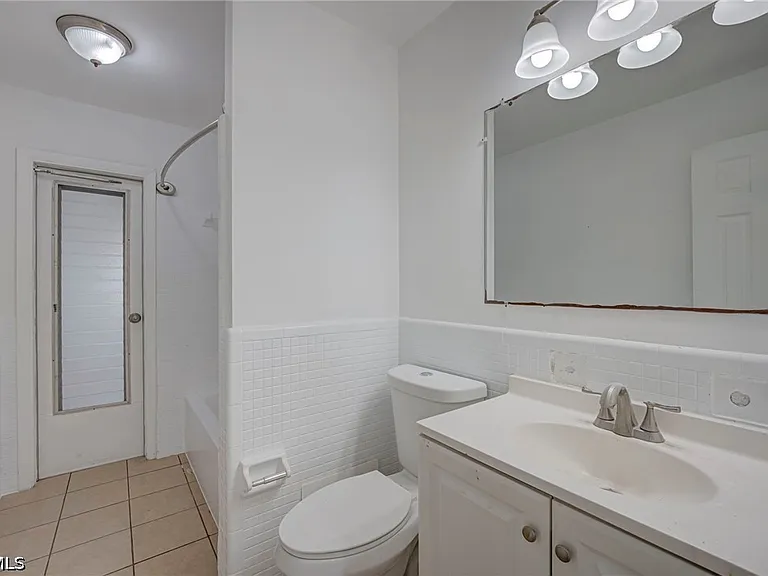 220 Punta Alta Ct — Photo 22